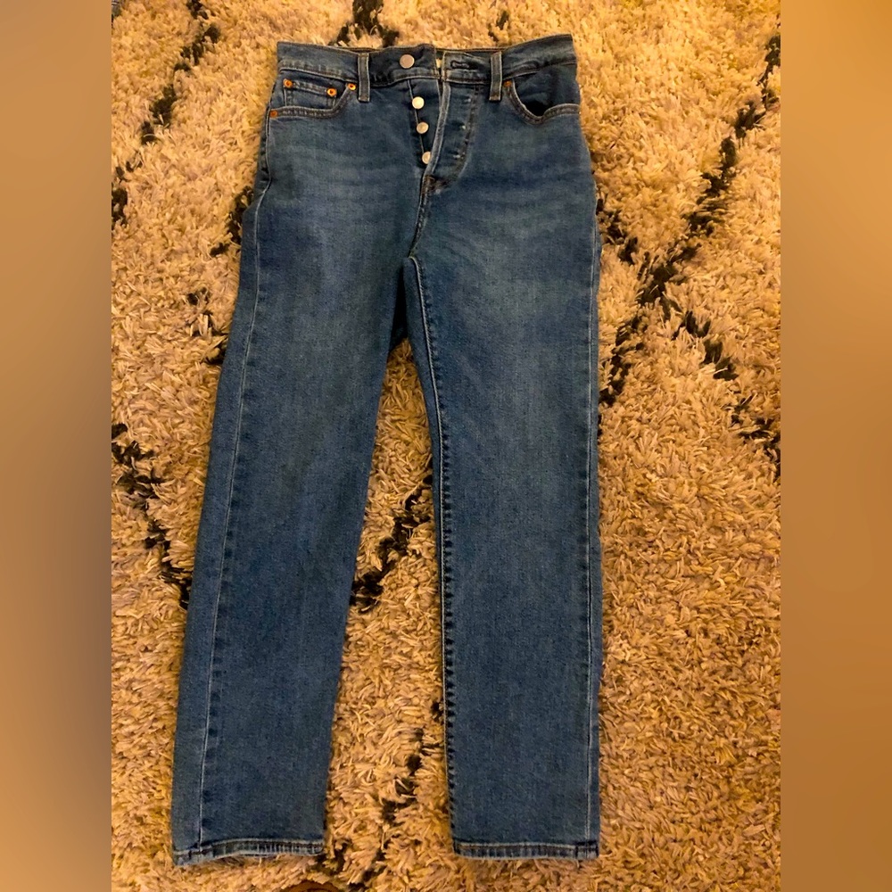 Levi’s Wedgie straight leg high waisted jeans 25